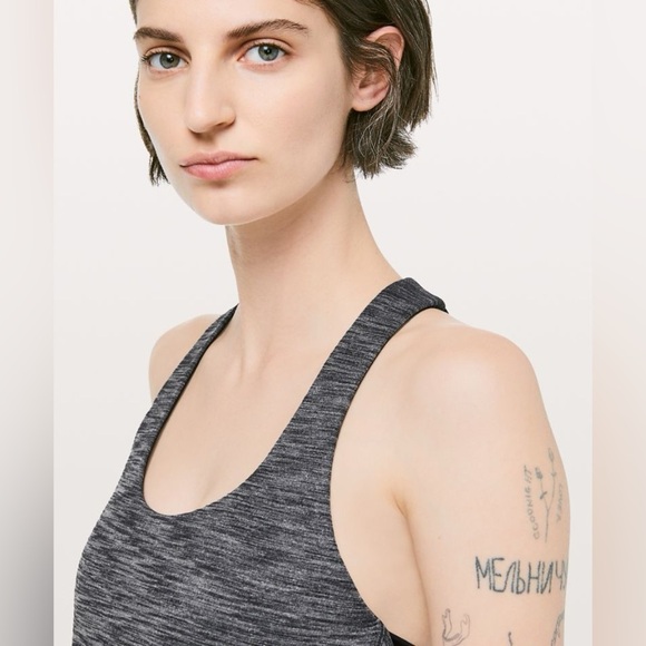 Lululemon Moment To Movement 2-In-1 Tank In Heathered Black / Black Size 4 - Picture 9 of 10